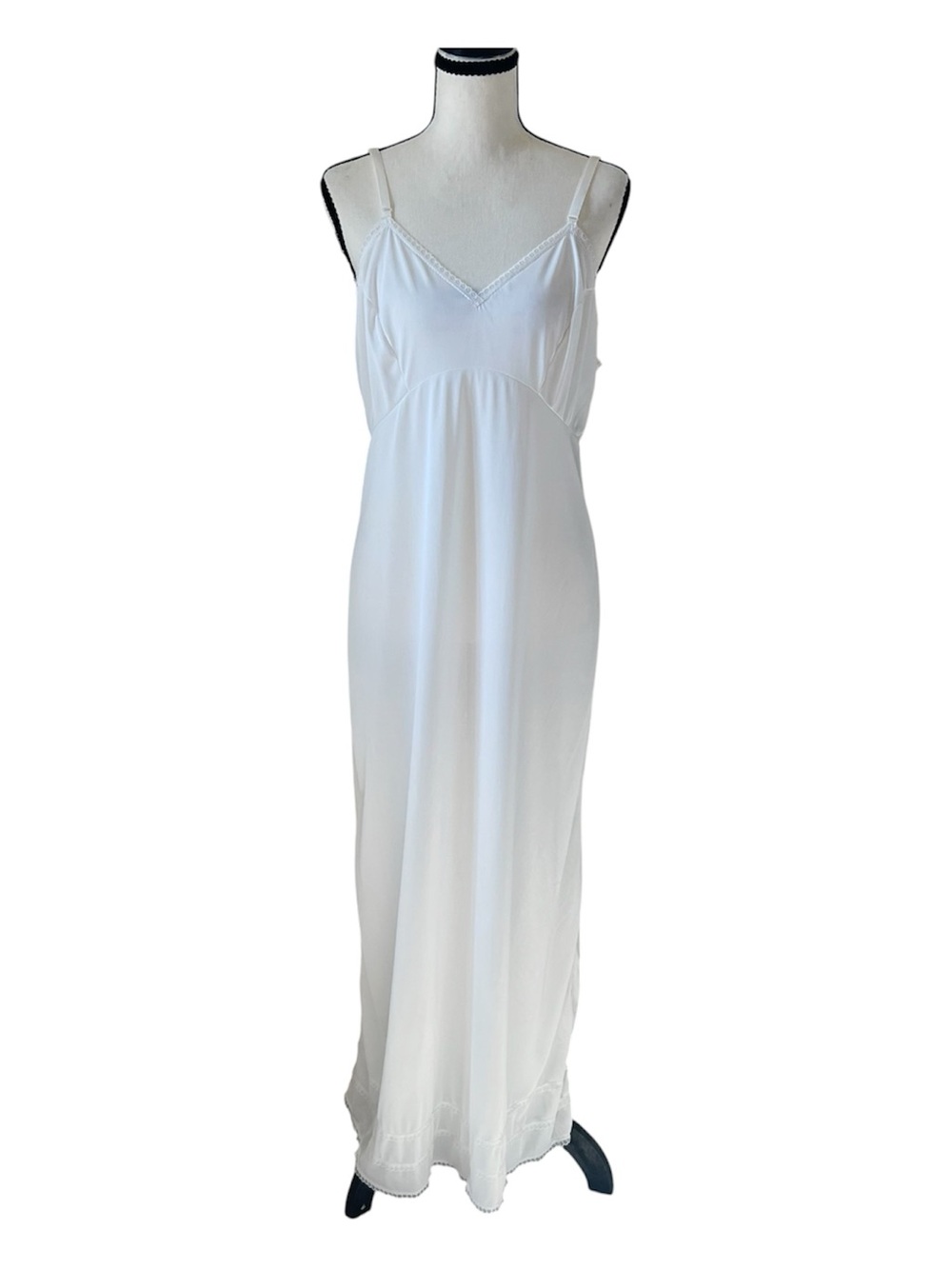 Vintage Fairycore White Lace Trim Long Nightgown Women’s Size 40 (M/L) Coquette